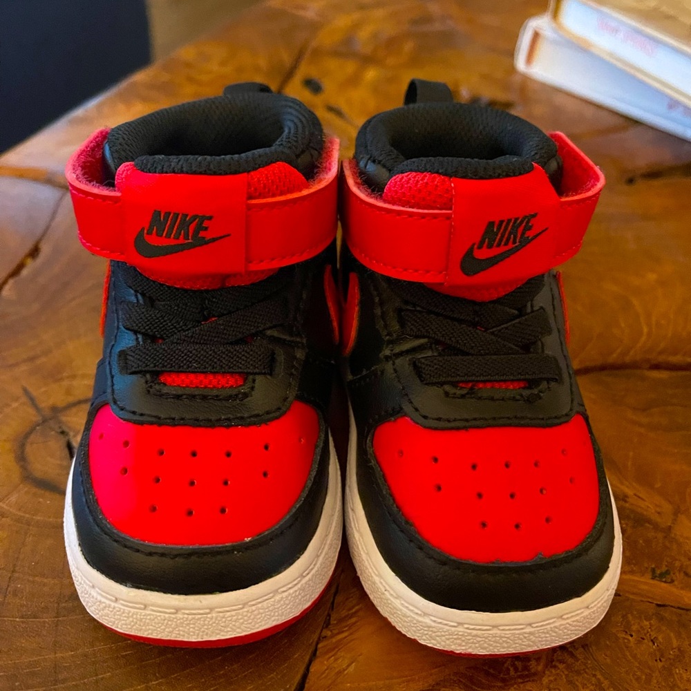 Nike Court Borough Mid 2 Baby Shoes